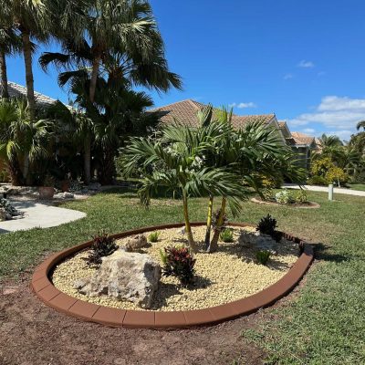 Hardscape flower bed
